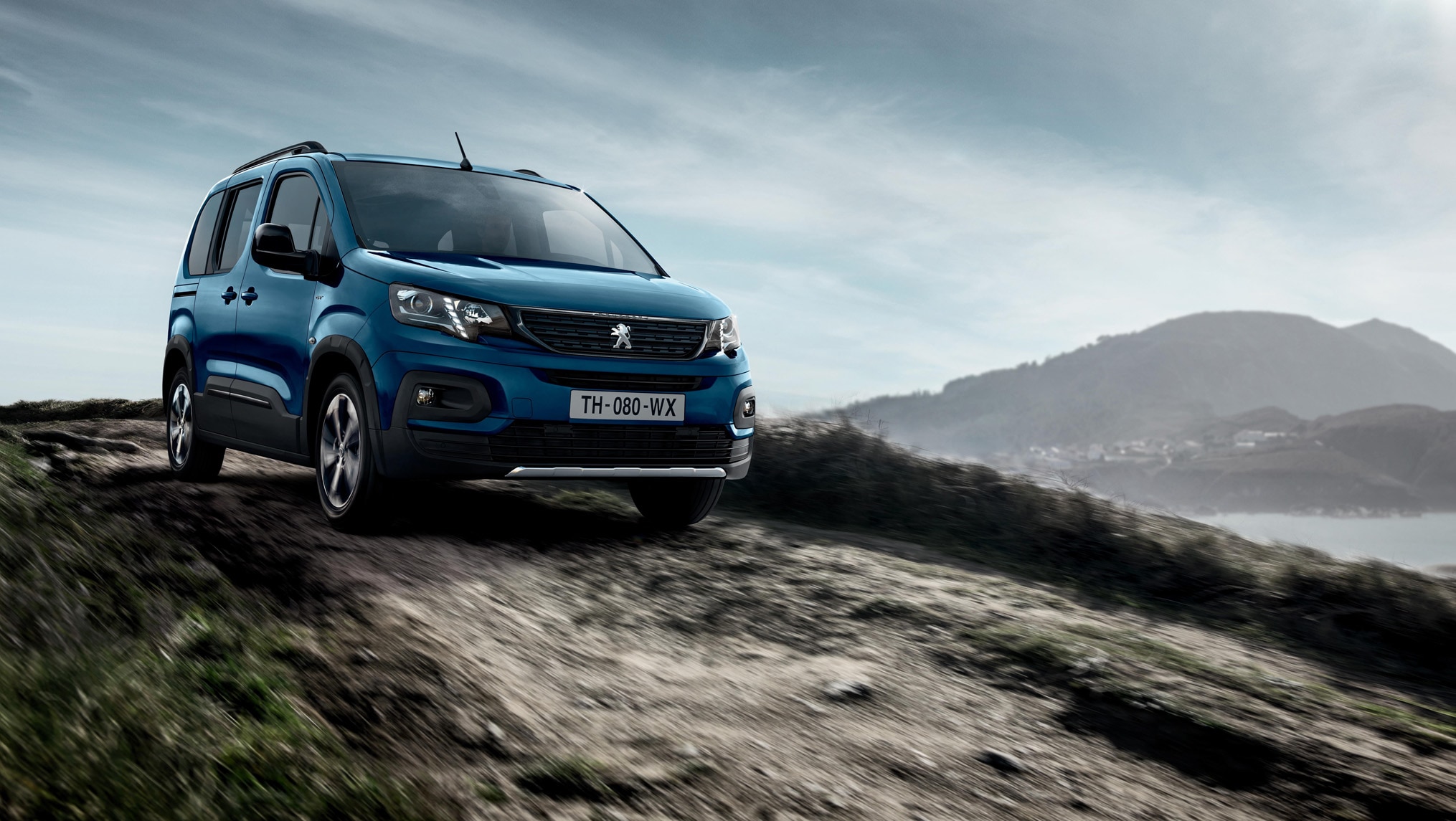 PEUGEOT_RIFTER_2021_093_FR_2030x1145[1].jpg